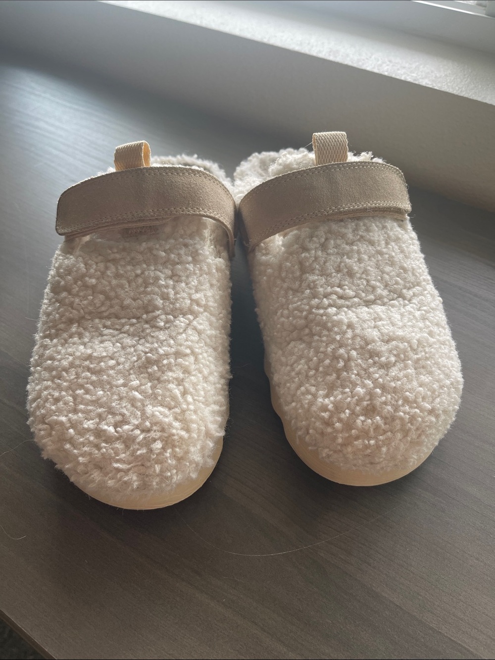 Sorel Women’s Faux Shearling Slip-On Clogs - Cream
